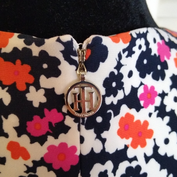 Tommy Hilfiger Floral Wrap Dress Sleeveless V-Neck Fit & Flare Pink Orange Size - Picture 8 of 12